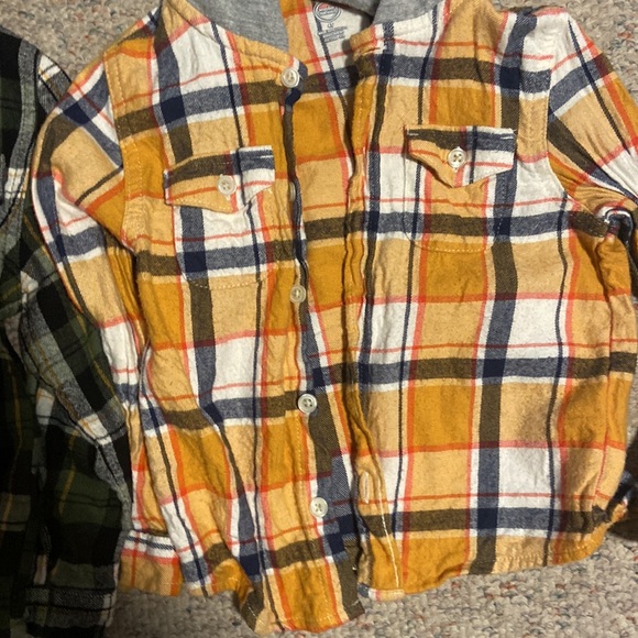 Set of 2 hooded flannel shirts - Picture 5 of 7